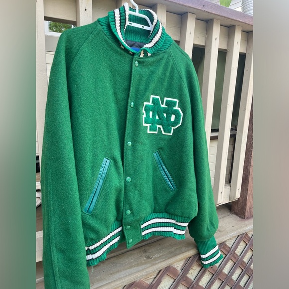 🍓 Vintage 90s Varsity Jacket🍊Size: Mens XL
🍋 Brand: Holloway, Mint condition! - Picture 3 of 8